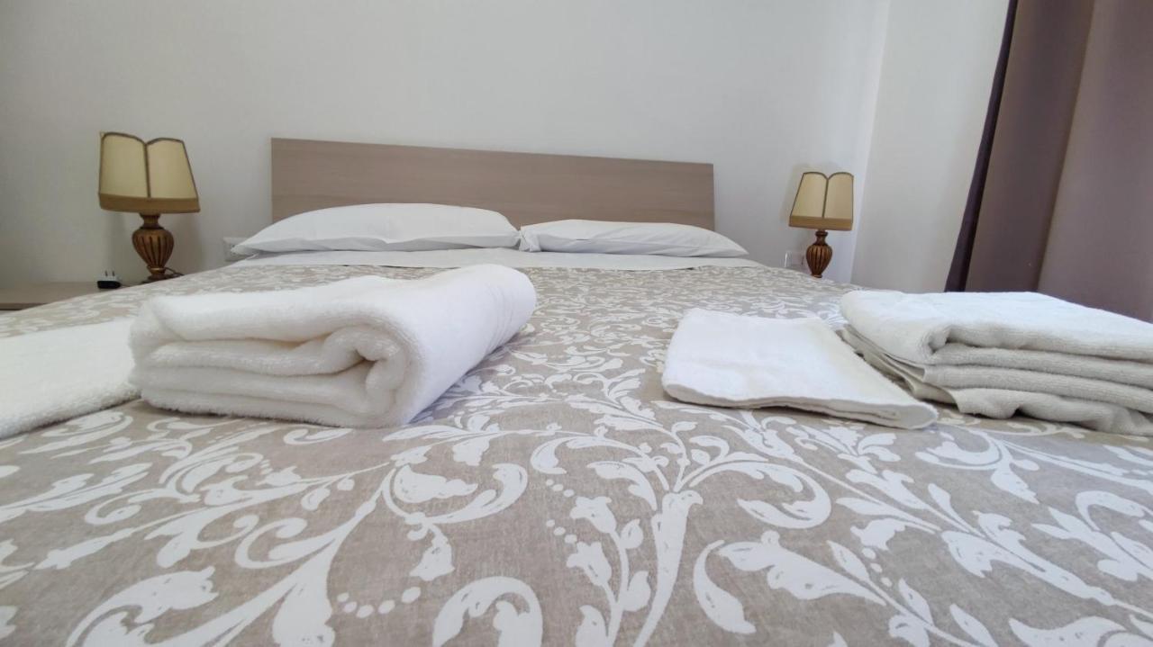 Appartamento Roma Casa Vacanza Sea House Rome 50 Metri Dal Mare Lido di Ostia Exterior foto